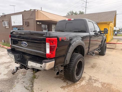 Used 2017 Ford F350 Lariat w/ Lariat Ultimate Package AWD/4WD image 7