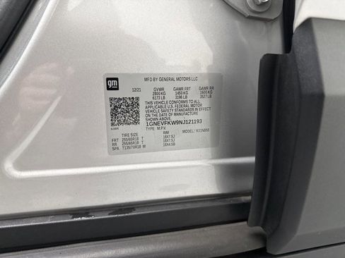 Used 2022 Chevrolet Traverse LS image 23