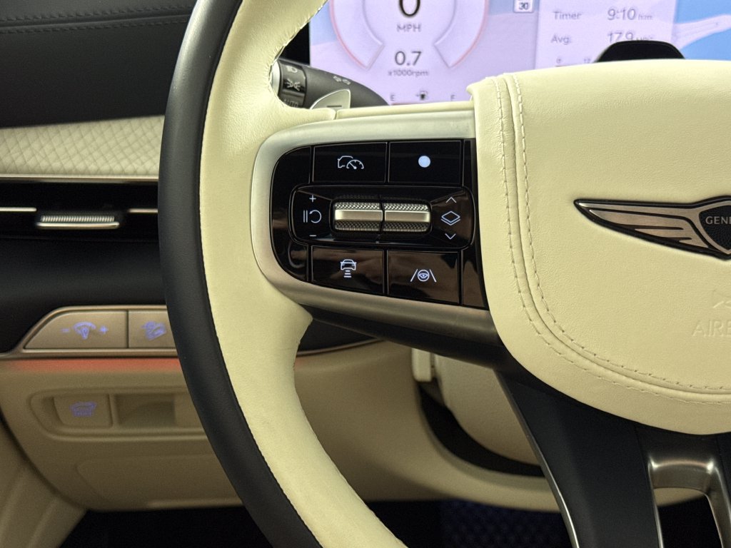 Certified 2025 Genesis GV80 3.5T Prestige AWD/4WD image 17