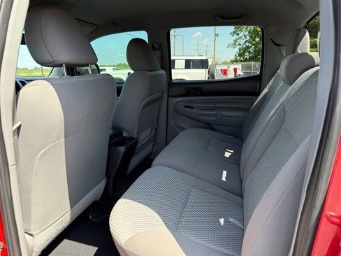 Used 2013 Toyota Tacoma 4x4 Double Cab w/ SR5 Pkg image 11