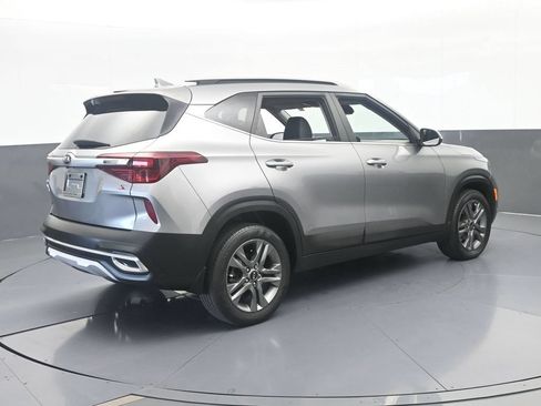 Used 2021 Kia Seltos S FWD image 6