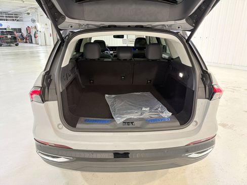 New 2026 Lincoln Nautilus Premier w/ Equipment Group 102A image 28