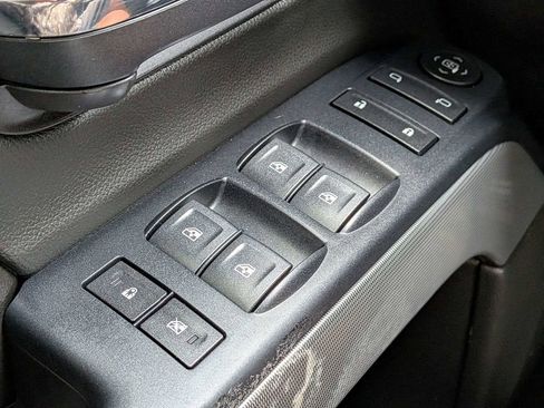 Used 2018 Chevrolet Silverado 1500 LT w/ All Star Edition image 23