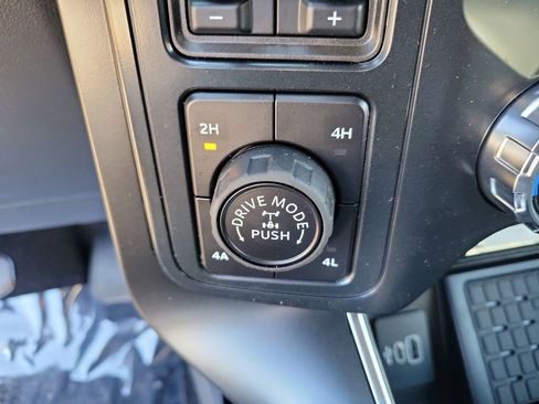 New 2025 Ford F150 Raptor AWD/4WD image 21
