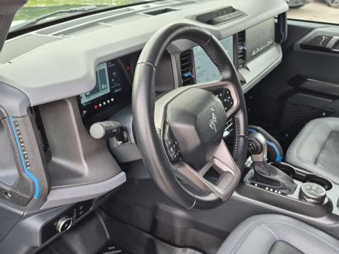 Used 2024 Ford Bronco Black Diamond AWD/4WD image 10