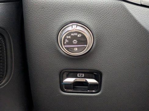 Certified 2026 Mercedes-Benz GLC 300 image 12