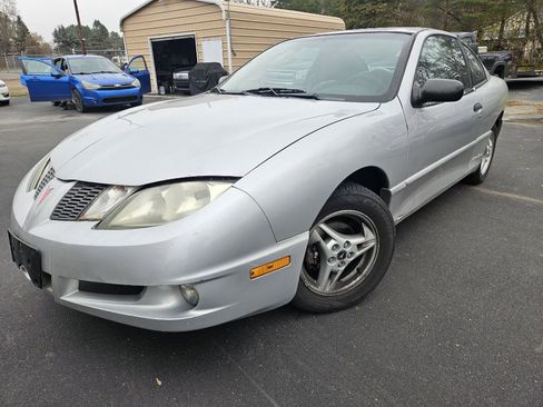 Used 2004 Pontiac Sunfire Coupe w/ 1SB Preferred Equipment Group image 1
