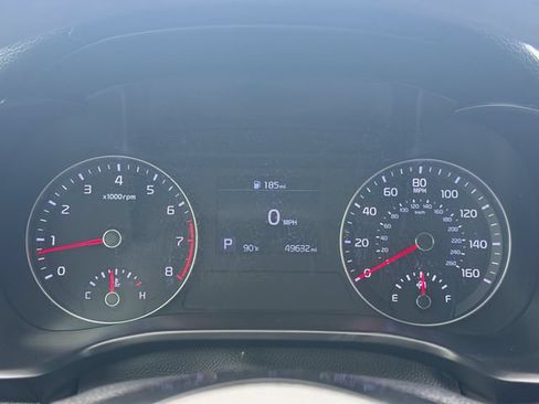 Used 2020 Kia Forte LXS FWD image 25