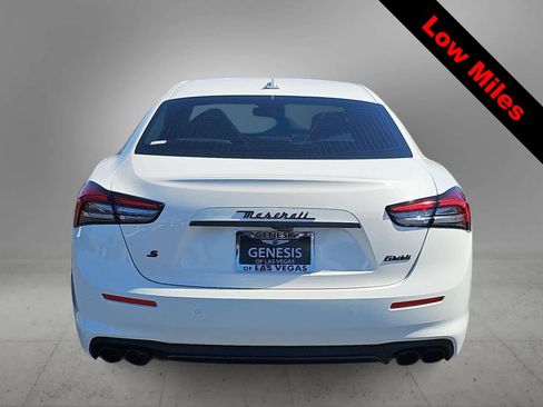 Used 2021 Maserati Ghibli S RWD image 7