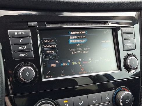 Used 2020 Nissan Rogue S w/ Special Edition Package AWD/4WD image 17