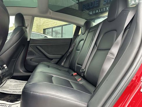 Used 2019 Tesla Model 3 Performance image 41
