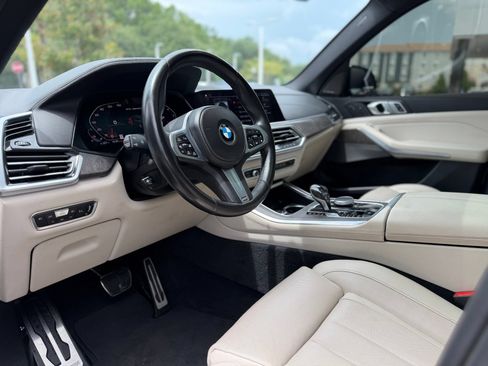 Used 2020 BMW X5 M50i w/ Executive Package AWD/4WD image 3
