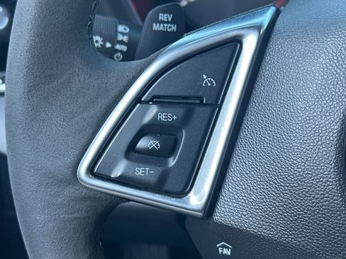 Used 2018 Chevrolet Camaro SS image 42