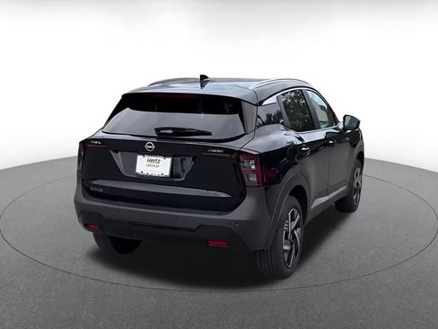 Used 2026 Nissan Kicks SV w/ Cold Weather Package FWD image 12