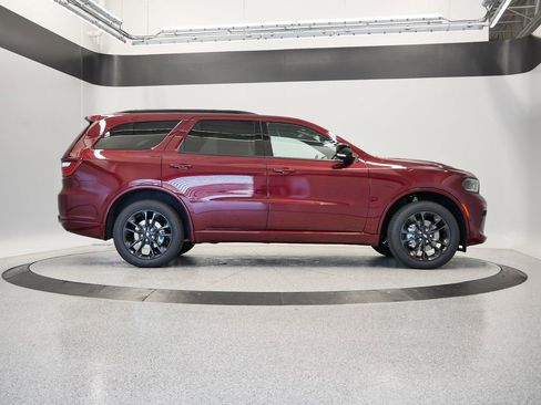 New 2026 Dodge Durango GT image 9