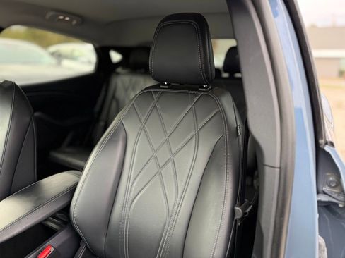 Used 2021 Ford Mustang Mach-E Select w/ Comfort/Appearance Package image 8