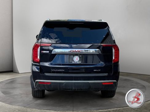 Used 2021 GMC Yukon XL SLT w/ Rear Media and Nav Package AWD/4WD image 6