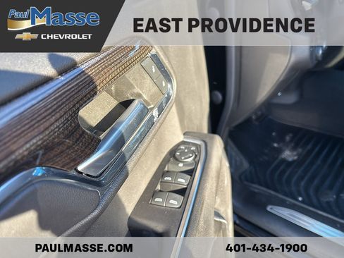 Used 2023 Chevrolet Silverado 1500 LT AWD/4WD image 11