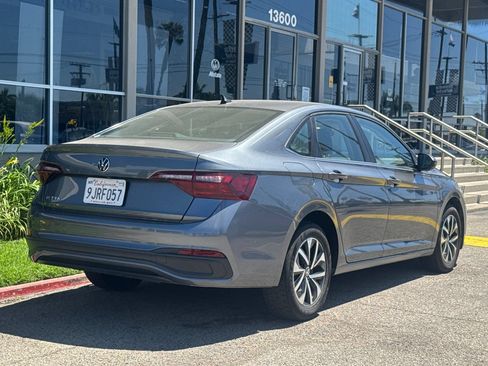 Used 2024 Volkswagen Jetta S FWD image 5