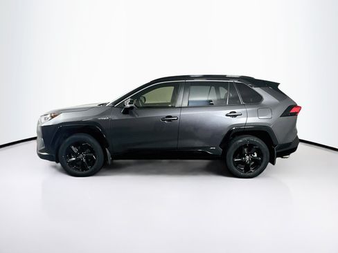 Used 2019 Toyota RAV4 XSE w/ XSE Weather Package AWD/4WD image 4