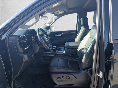 Used 2023 Chevrolet Silverado 1500 RST AWD/4WD image 14