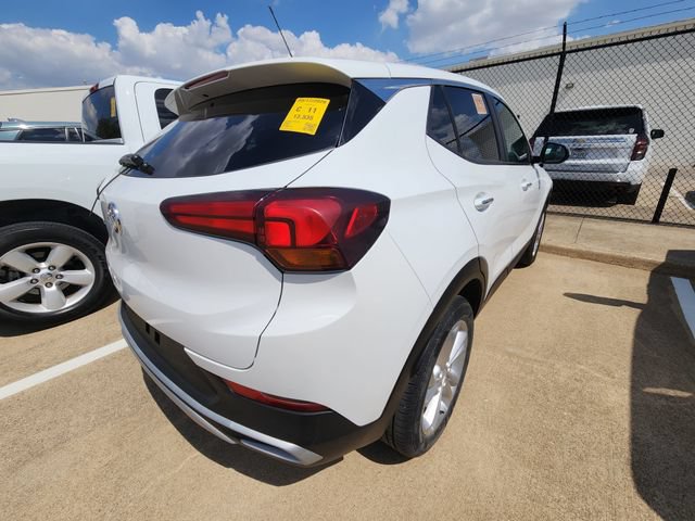 Used 2023 Buick Encore GX Preferred w/ Cold Weather Comfort Package FWD image 4