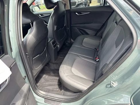 Used 2023 Kia Niro EX FWD image 16