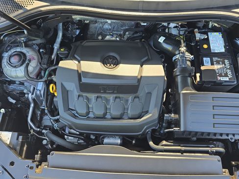 Certified 2023 Volkswagen Tiguan S FWD image 30