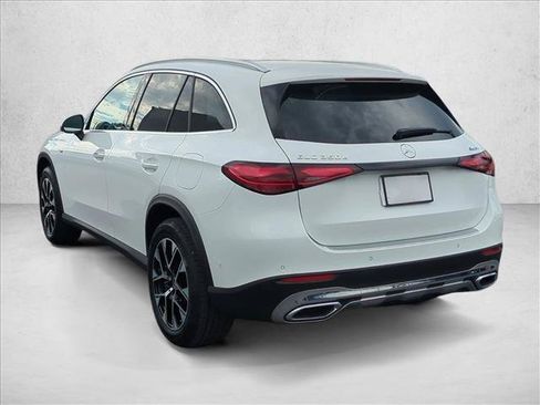 Certified 2025 Mercedes-Benz GLC 350e 4MATIC image 11