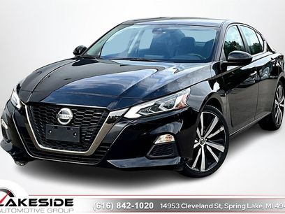 Used 2022 Nissan Altima 2.5 SR