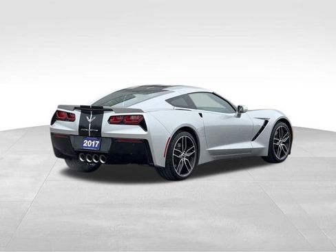 Used 2017 Chevrolet Corvette Stingray Coupe image 4