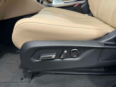 Used 2024 Acura MDX SH-AWD image 18