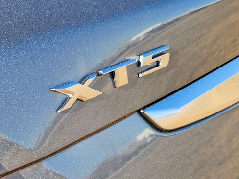 Certified 2026 Cadillac XT5 Luxury image 11