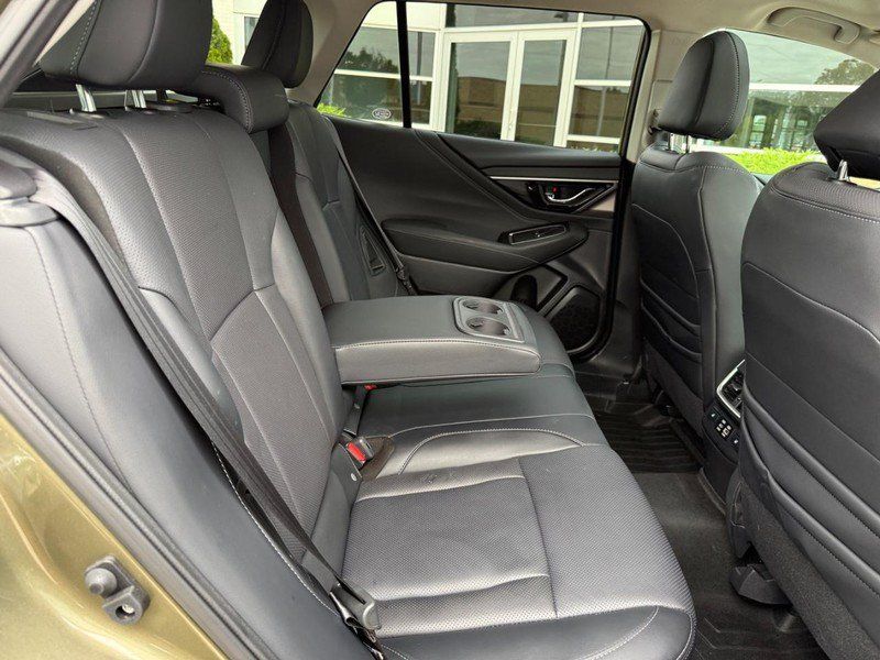 Used 2024 Subaru Outback Limited AWD/4WD image 12