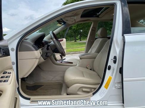 Used 2002 Lexus ES 330 FWD image 14
