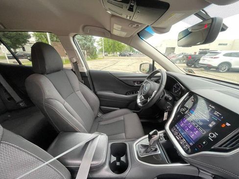 Used 2020 Subaru Outback Premium AWD/4WD image 6