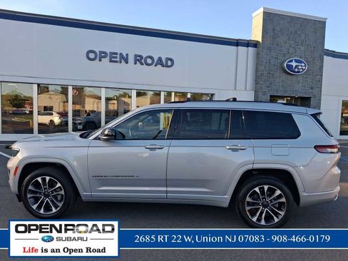 Used 2021 Jeep Grand Cherokee L Overland w/ Luxury Tech Group IV AWD/4WD image 7