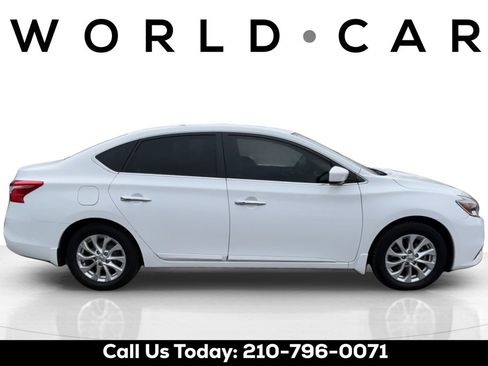 Used 2017 Nissan Sentra SV w/ Driver's Assist Package image 2