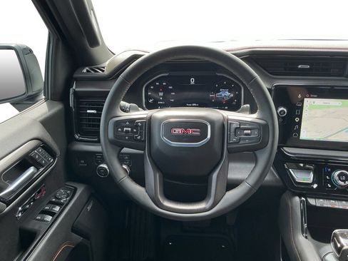 Used 2026 GMC Sierra 1500 AT4 w/ AT4 Premium Package AWD/4WD image 18