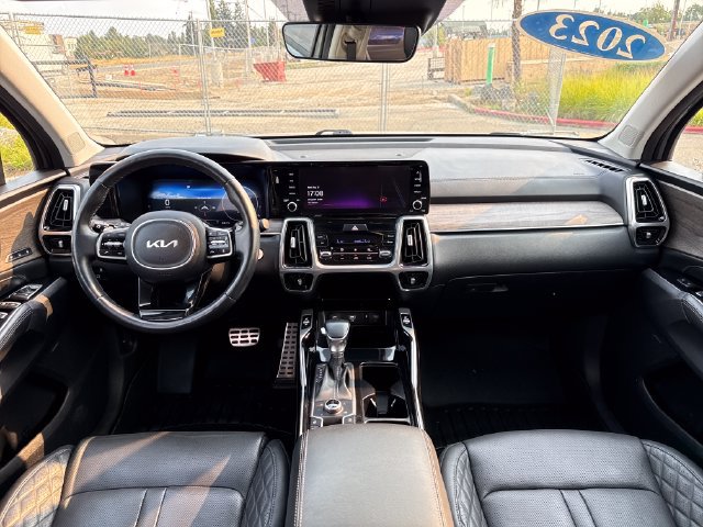 Used 2023 Kia Sorento SX Prestige AWD/4WD image 27