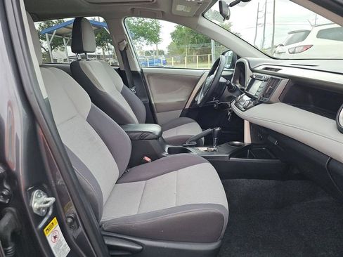 Used 2013 Toyota RAV4 XLE FWD image 14