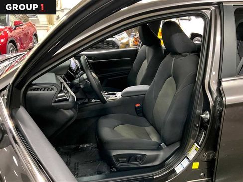 Used 2023 Toyota Camry LE image 8