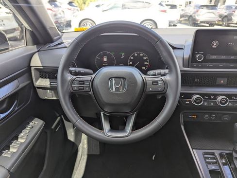 Used 2023 Honda CR-V Sport image 12