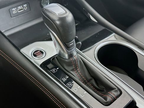 Used 2024 Nissan Altima 2.5 SR image 24