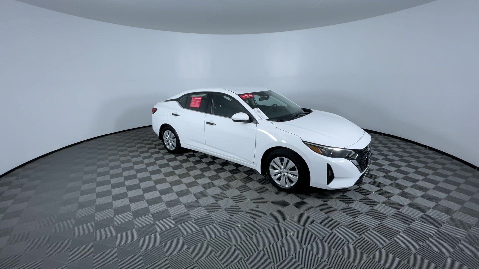 Certified 2025 Nissan Sentra S FWD image 2