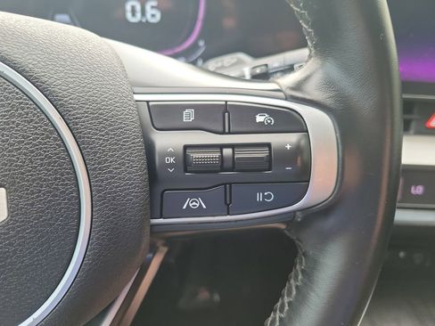 Used 2023 Kia Sportage EX FWD image 27