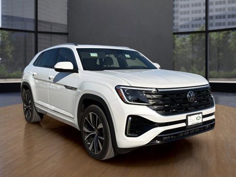 Used 2026 Volkswagen Atlas Cross Sport SEL Premium R-Line image 10