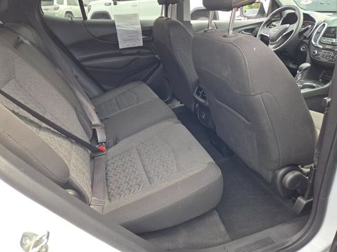 Certified 2023 Chevrolet Equinox LT AWD/4WD image 11