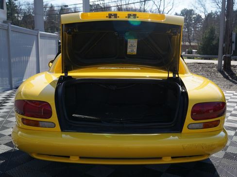 Used 1994 Dodge Viper RT/10 image 75