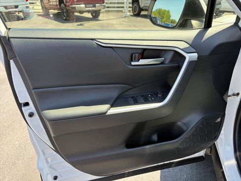 Used 2023 Toyota RAV4 SE w/ Convenience Package AWD/4WD image 21